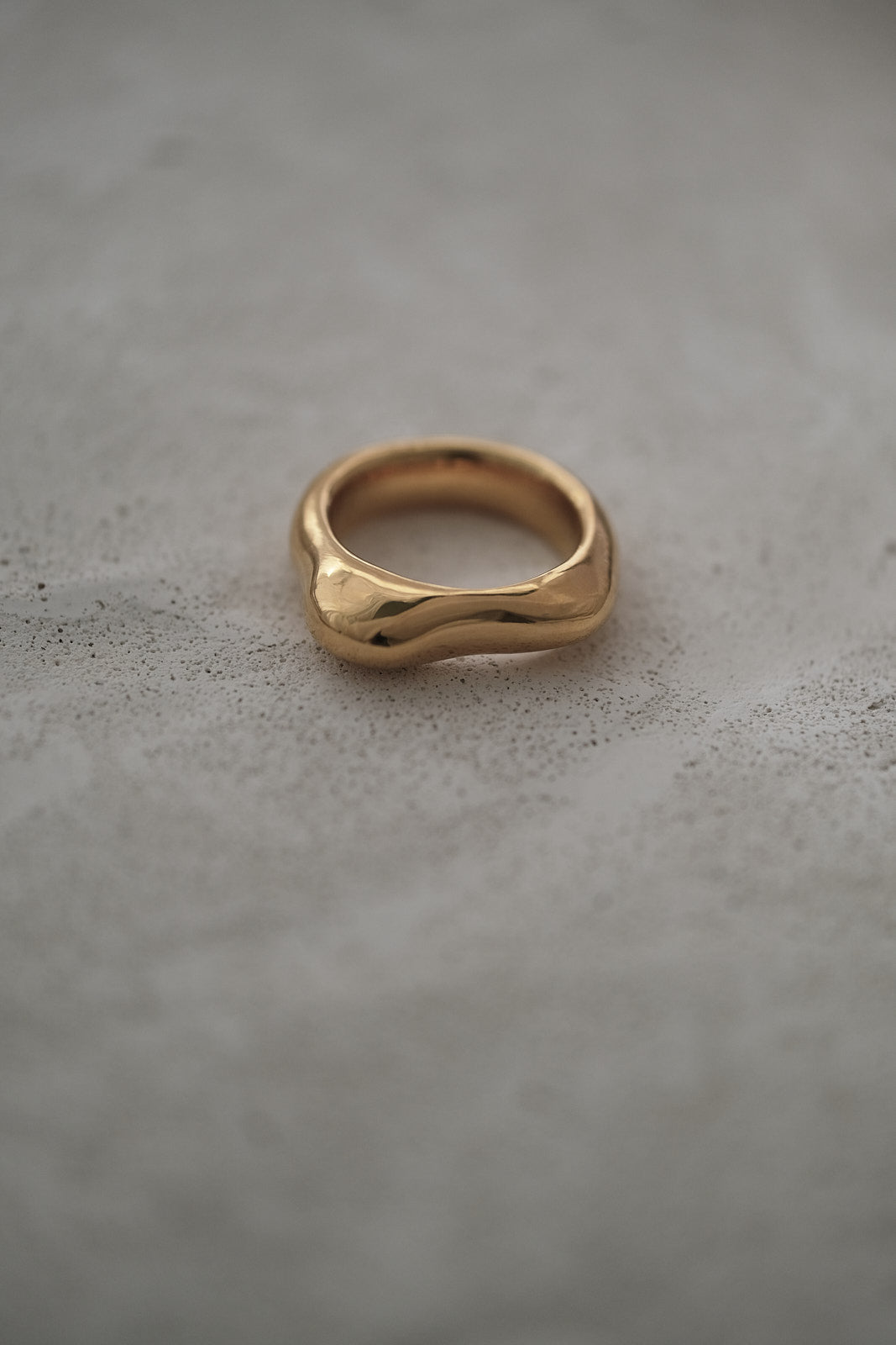 DUNA ring in 18k gold-plated recycled silver, handmade ethical jewelry with a natural shiny finish.