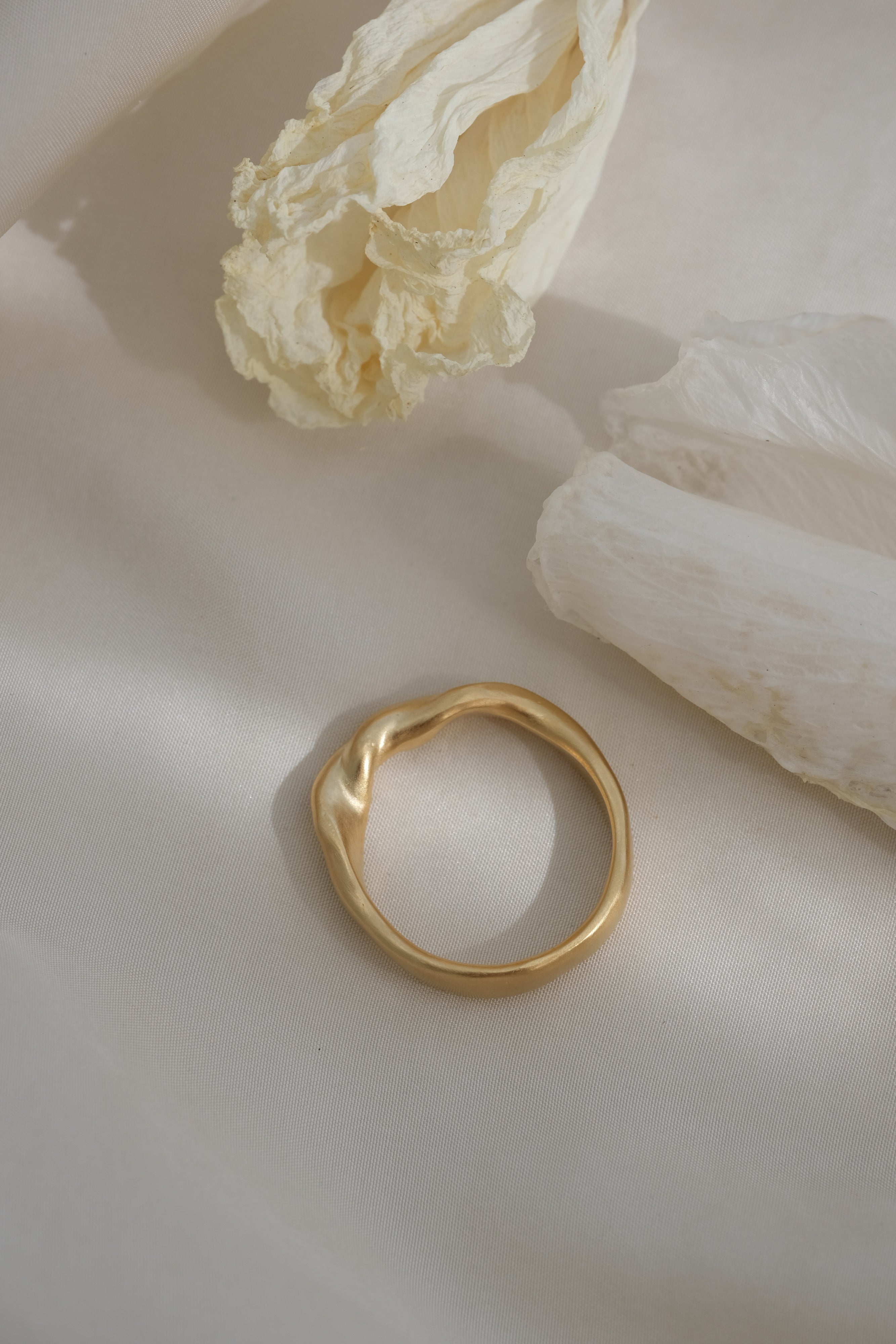 DROP 04 ring three, handmade in Basel, ethical jewelry, 18k gold-plated on recycled silver with a unique satin finish.