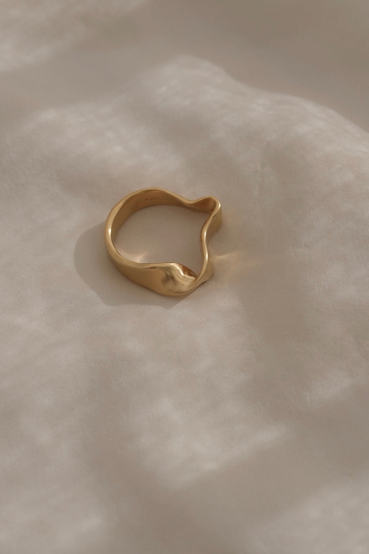 Unique DROP 01 ring, 18k gold-plated recycled silver, handmade in Basel Switzerland, ethical and sustainable jewelry.
