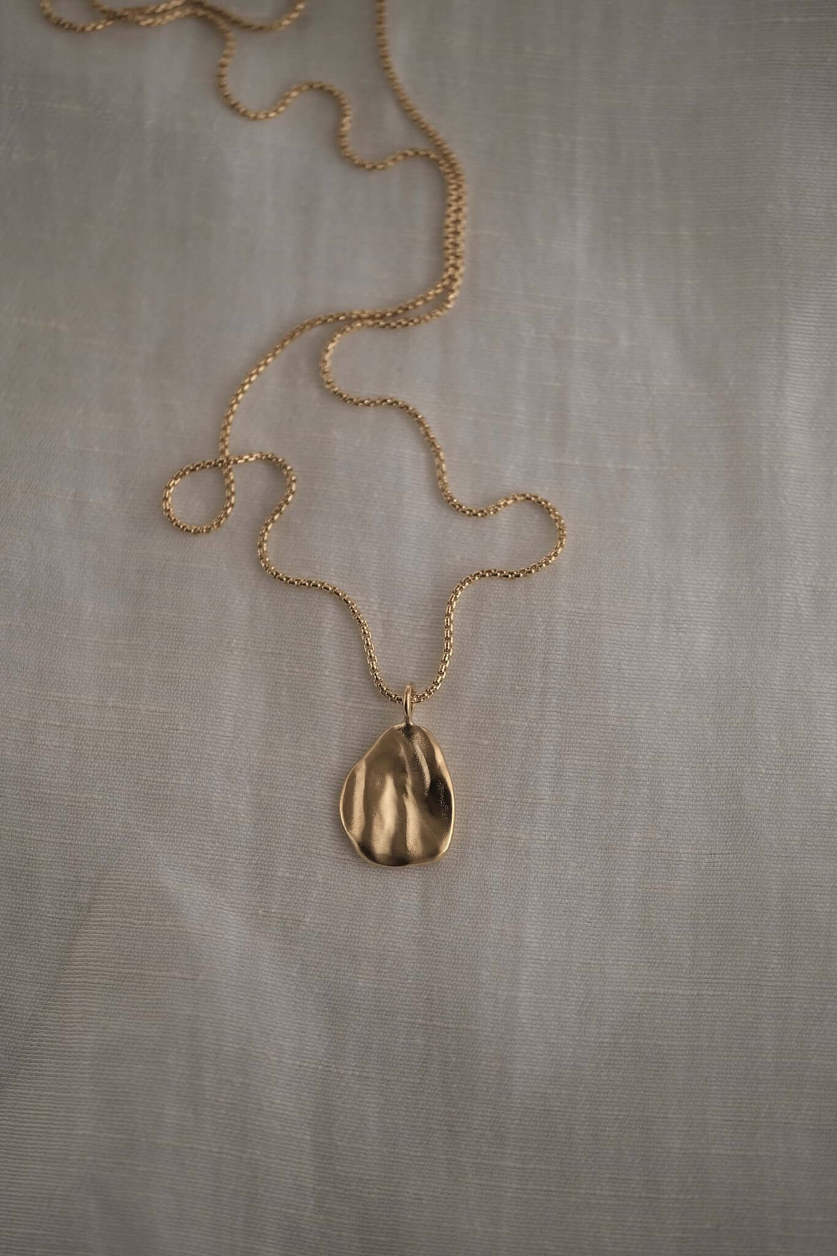 AJUN necklace 18k gold