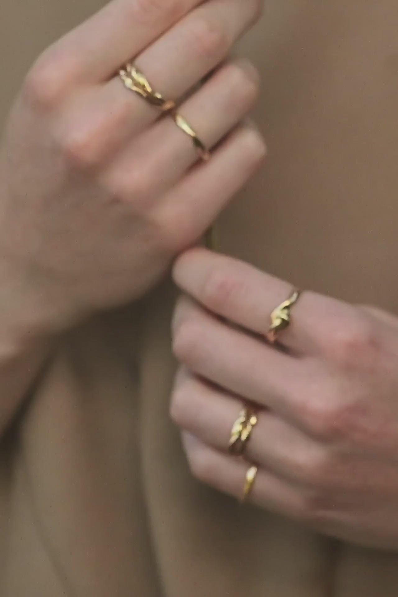 NYSSA ring – 18k Recycled Gold, Swiss Made | BAIUSHKI