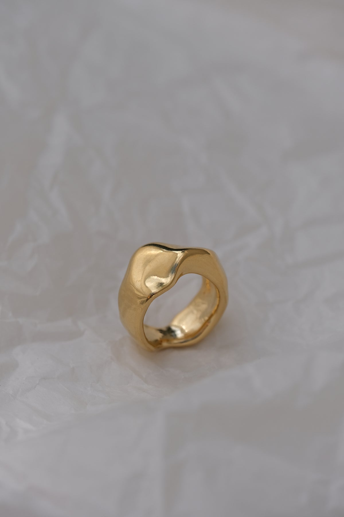 MOA Ring 18k Gold